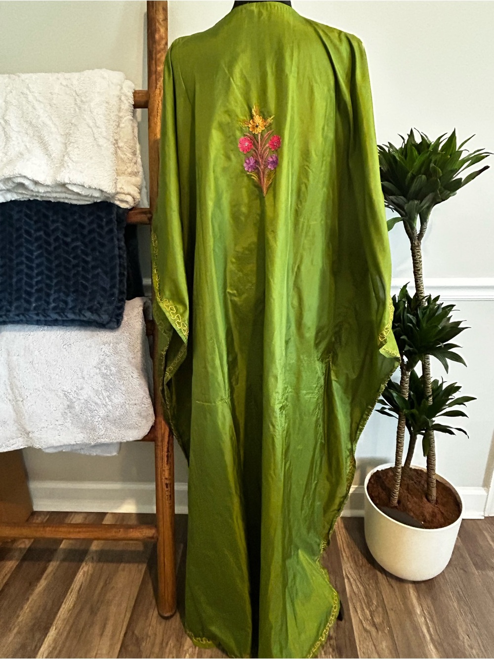 Vintage Y2K Boho Embroidered Kaftan Tunic Dress 2x Floral Green - Picture 6 of 7